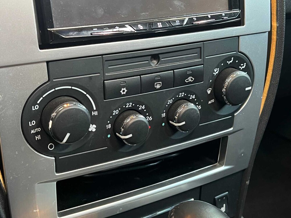 Dodge Charger SRT8 6.1 V8 425hp 2008 Youngtimer