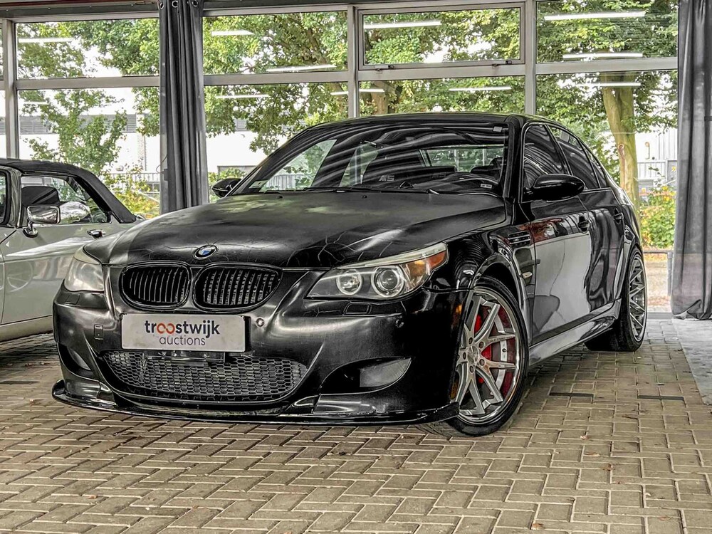 BMW M5 5.0 V10 500hp 2007 5-series Youngtimer