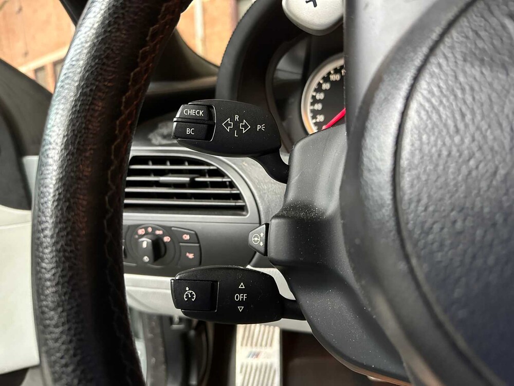 BMW M6 5.0 V10 E63 507hp 2006 6-Series Coupe Youngtimer 