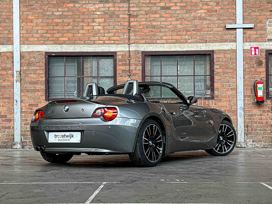 BMW Z4 Roadster 3.0i S 231pk 2004 (Hardtop + Softtop), 36-NV-HZ Youngtimer