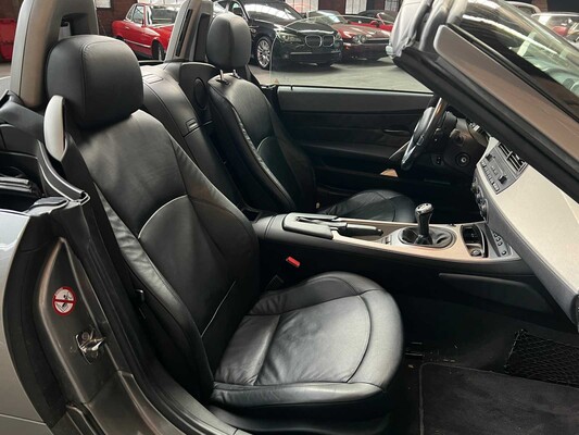 BMW Z4 Roadster 3.0i S 231hp 2004 (Hardtop + Softtop), 36-NV-HZ Youngtimer