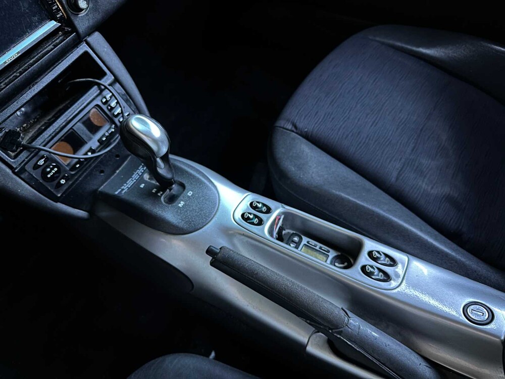 Porsche 911 Carrera 4 3.4 996 300hp 1999 Youngtimer