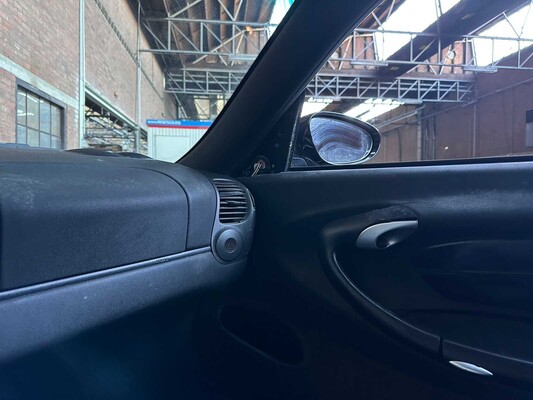 Porsche 911 Carrera 4 3.4 996 300hp 1999 Youngtimer