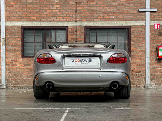 Jaguar XKR 4.0 V8 Convertible 363hp 2001, N-457-KK Youngtimer