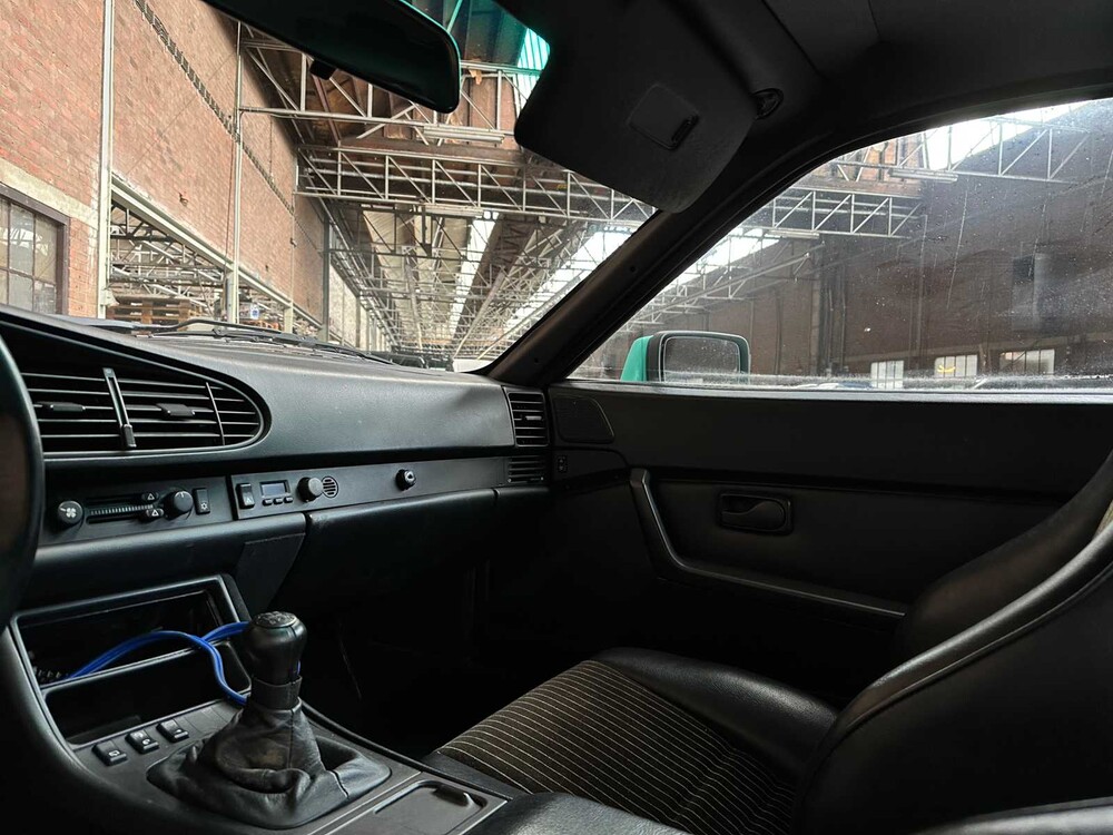 Porsche 944 Turbo 2.5 250hp 1989