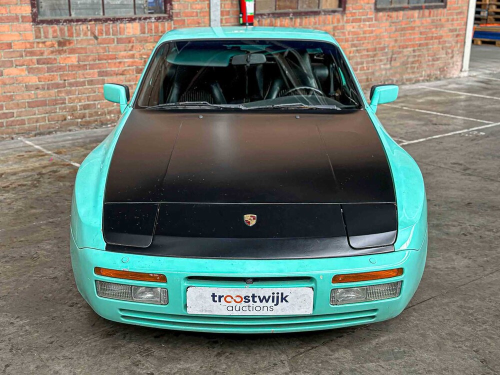 Porsche 944 Turbo 2.5 250hp 1989