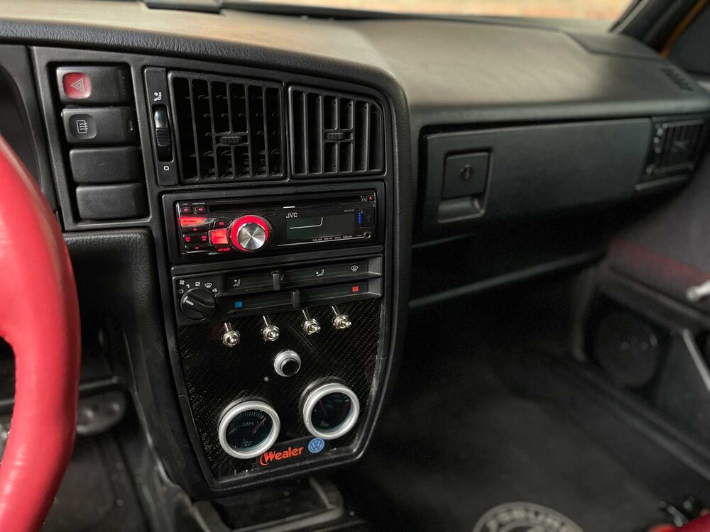 Volkswagen Golf MK2 GTI 2.0 8v 112hp 1987 (Original-NL), RX-32-GJ