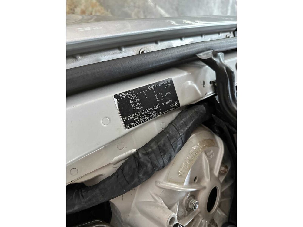 BMW 545i 4.4 V8 333hp 2003 5-series, G-647-VP