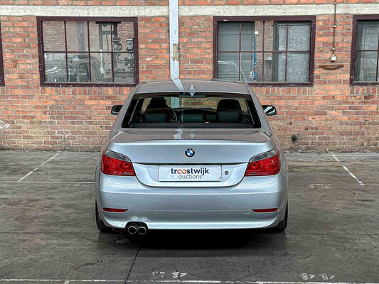 BMW 545i 4.4 V8 333hp 2003 5-series, G-647-VP