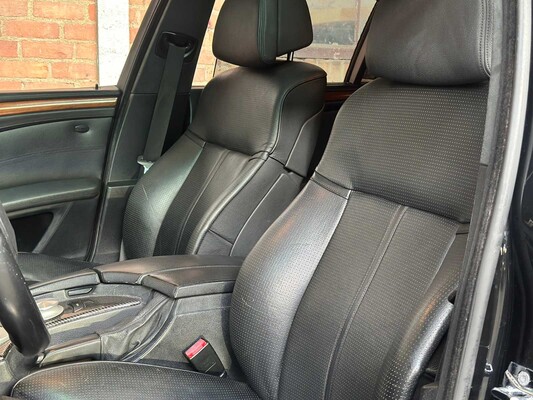 BMW M5 5.0 V10 E60 500hp 2008 5 Series Yountimer