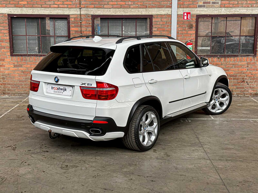 BMW X5 4.8l V8 354hp 2008