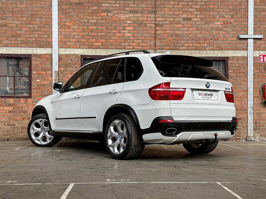 BMW X5 4.8l V8 354hp 2008