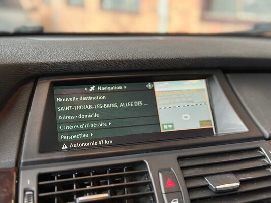 BMW X5 4.8l V8 354hp 2008