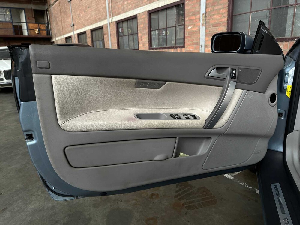 Volvo C70 Convertible 2.4 Summum 140hp 2006, HVR-58-H