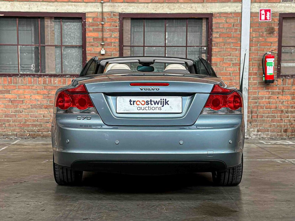 Volvo C70 Convertible 2.4 Summum 140hp 2006, HVR-58-H