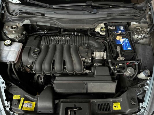 Volvo C70 Convertible 2.4 Summum 140hp 2006, HVR-58-H