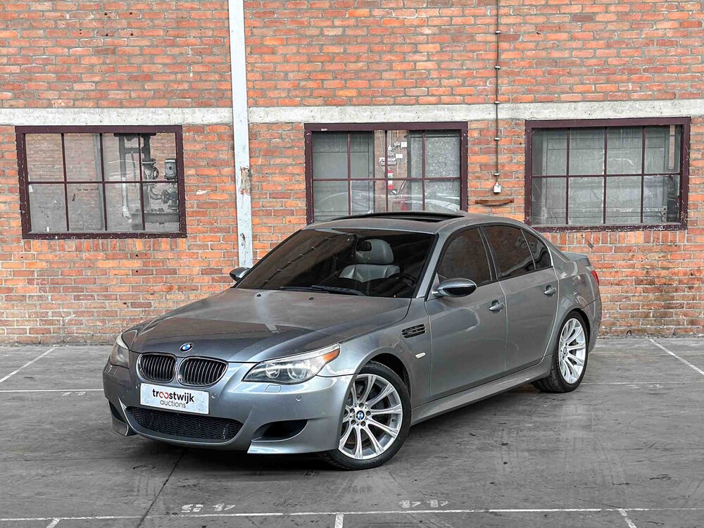 BMW M5 5.0 V10 500hp 2006 5-series Youngtimer