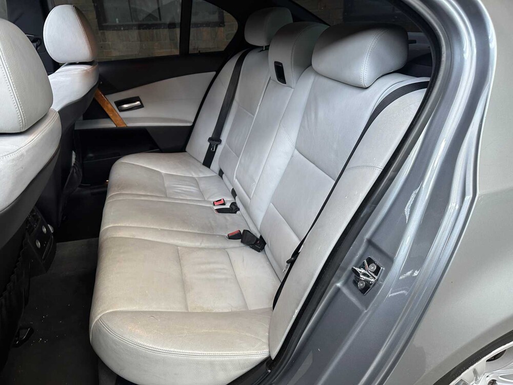 BMW M5 5.0 V10 500hp 2006 5-series Youngtimer