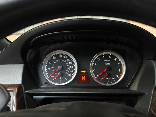 BMW M5 5.0 V10 E60 507hp 2008 5-series Youngtimer