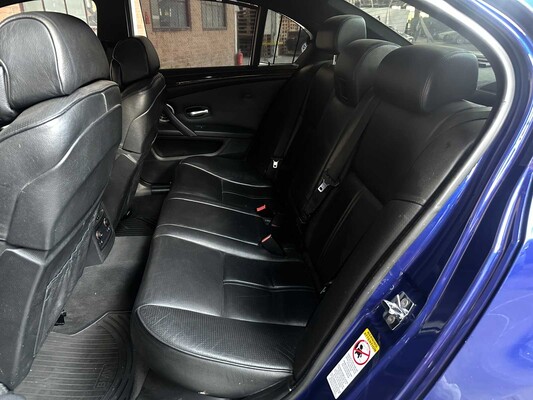 BMW M5 5.0 V10 E60 507hp 2008 5-series Youngtimer