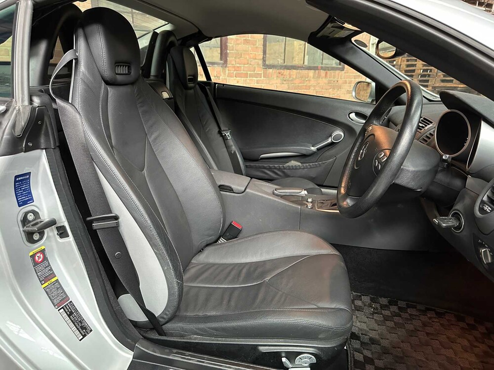 Mercedes-Benz SLK350 3.5 V6 272hp 2005 AIRSCARF SLK-Class Youngtimer