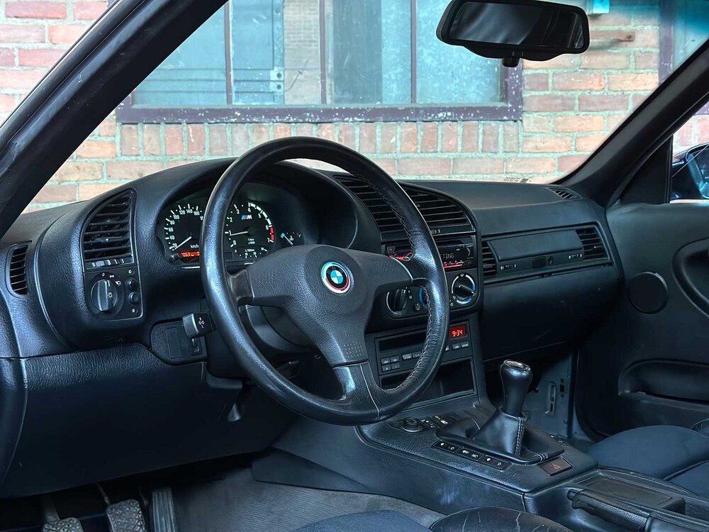 BMW 325i E36 Cabrio 3-series 192hp 1993, P-579-PB -Youngtimer-