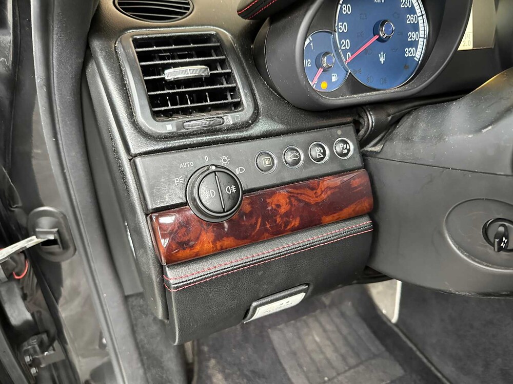 Maserati Quattroporte 4.2 V8 (41,000 KM) 400hp 2005 -Youngtimer-