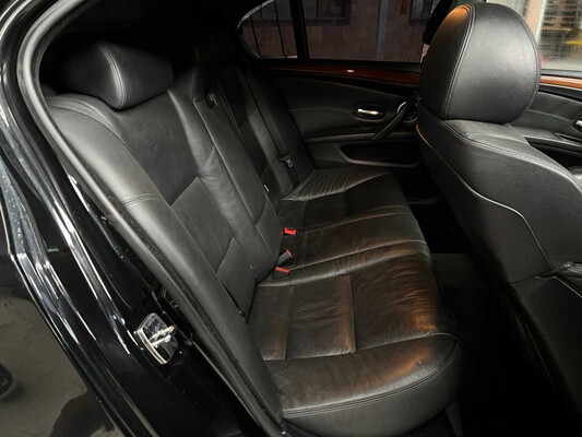 BMW M5 5.0 V10 E60 507PS 2008 5er YOUNGTIMER