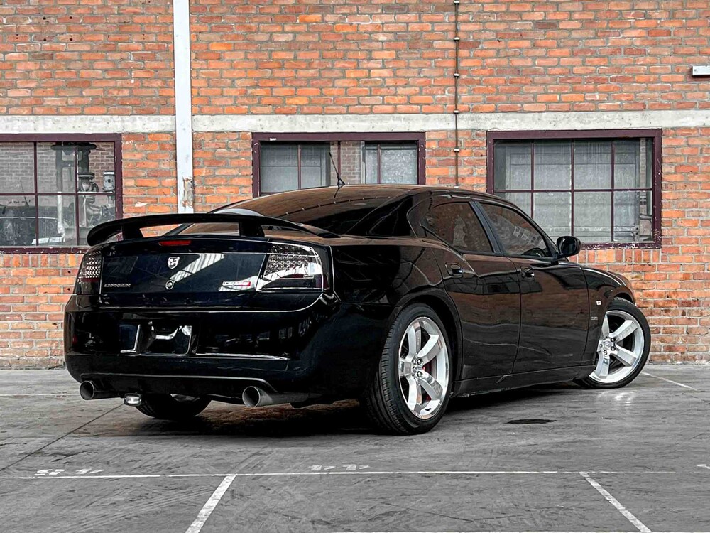 Dodge Charger SRT8 6.1 V8 425PS 2008 Youngtimer