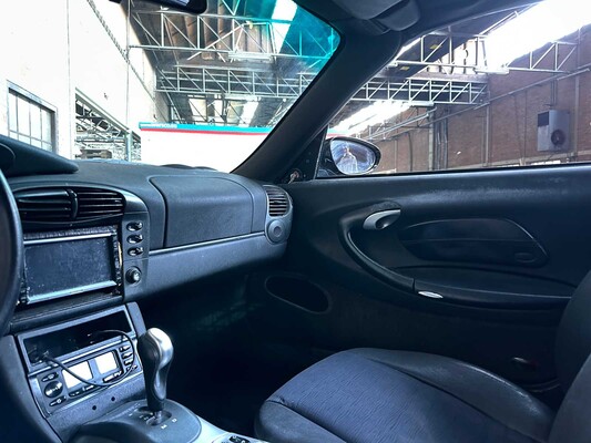 Porsche 911 Carrera 4 3.4 996 300PS 1999 Youngtimer