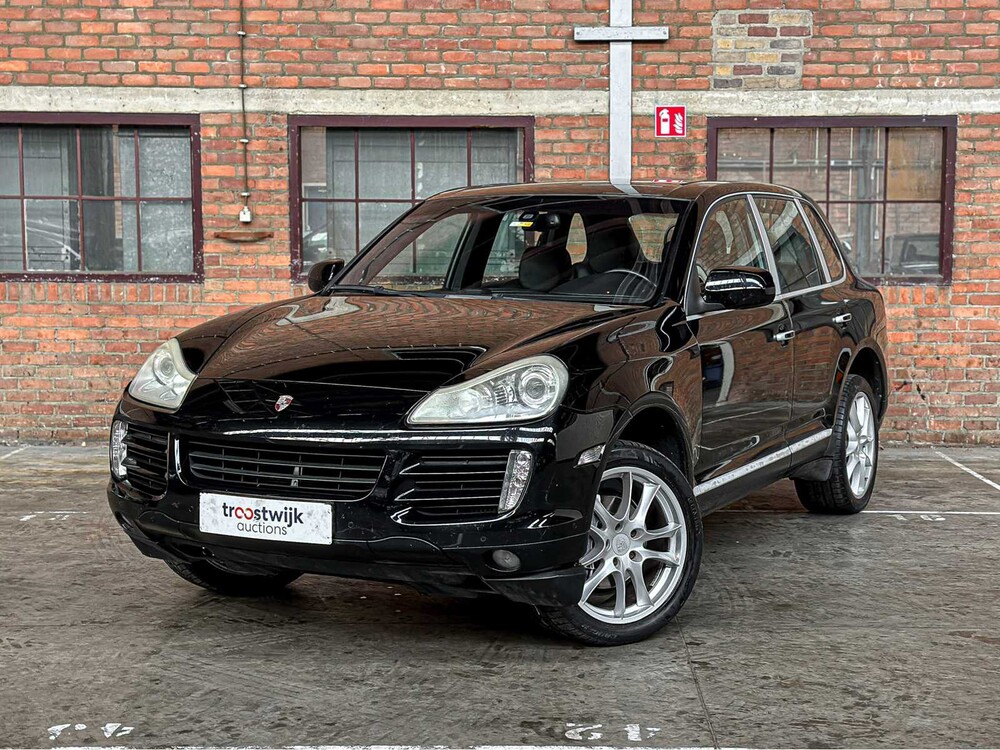 Porsche Cayenne 3.0 D V6 240hp 2009, 82-JDT-1