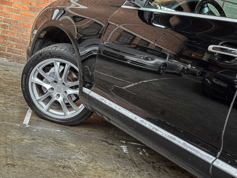 Porsche Cayenne 3.0 D V6 240hp 2009, 82-JDT-1