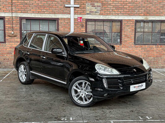 Porsche Cayenne 3.0 D V6 240hp 2009, 82-JDT-1