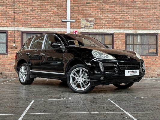Porsche Cayenne 3.0 D V6 240hp 2009, 82-JDT-1