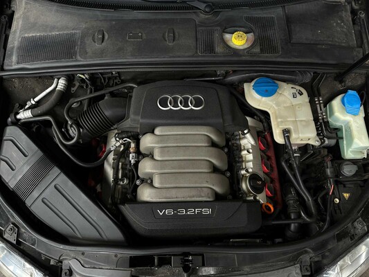 Audi A4 Cabriolet 3.2 FSI V6 Quattro Pro Line 256hp 2006, 70-SR-RL Youngtimer