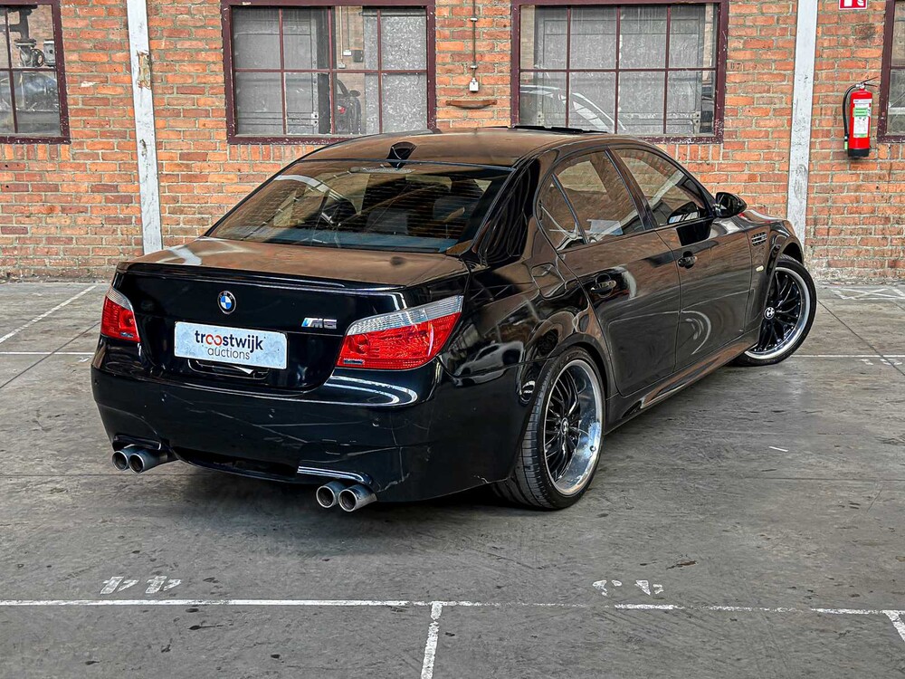 BMW M5 V10 500pk 2006