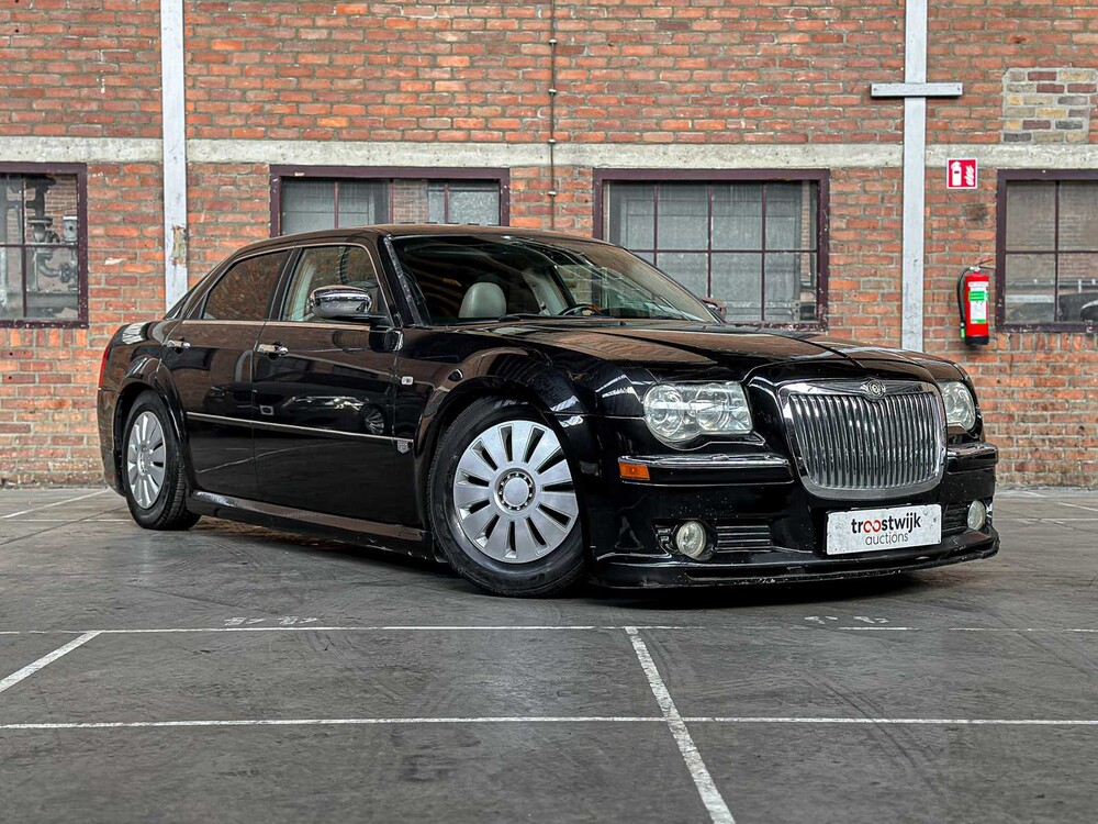 Chrysler 300C HEMI 5.7 V8 340hp 2005 -Youngtimer-