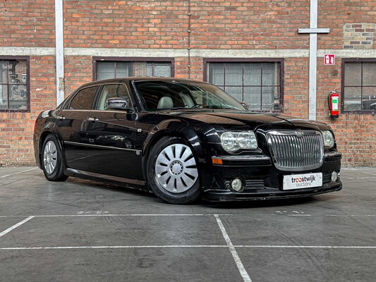 Chrysler 300C HEMI 5.7 V8 340hp 2005 -Youngtimer-