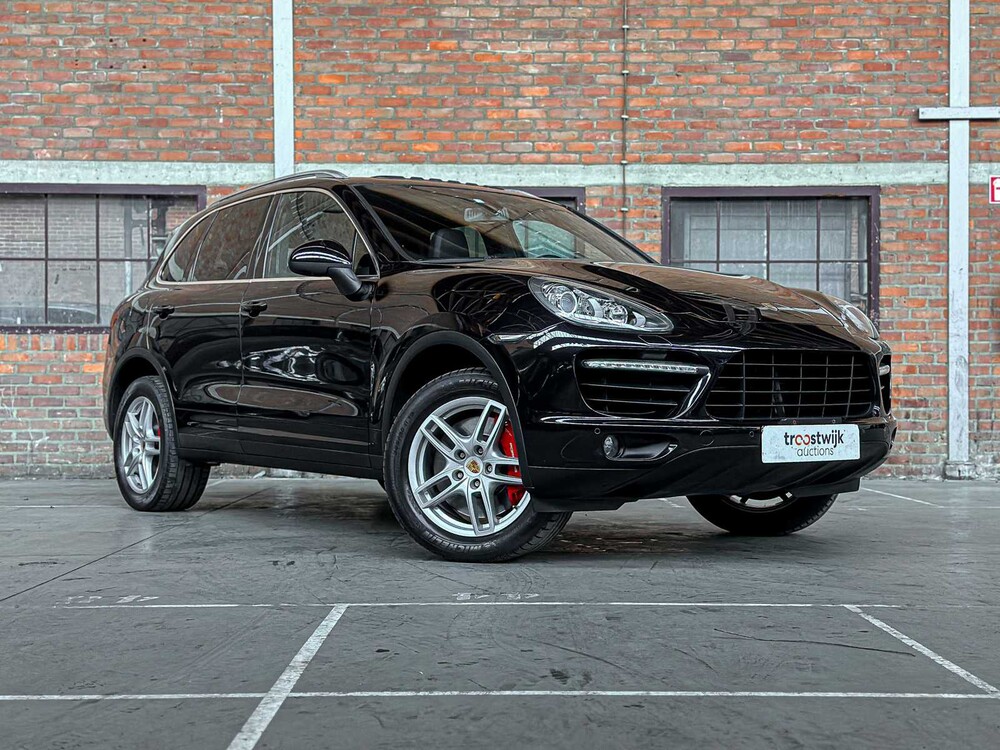Porsche Cayenne Turbo 4.8 V8 493hp 2010
