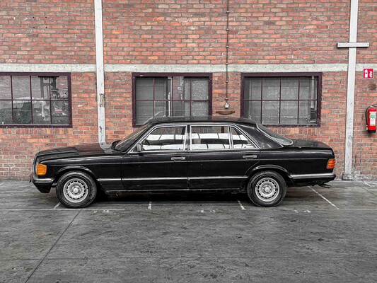 Mercedes-Benz 280 SEL