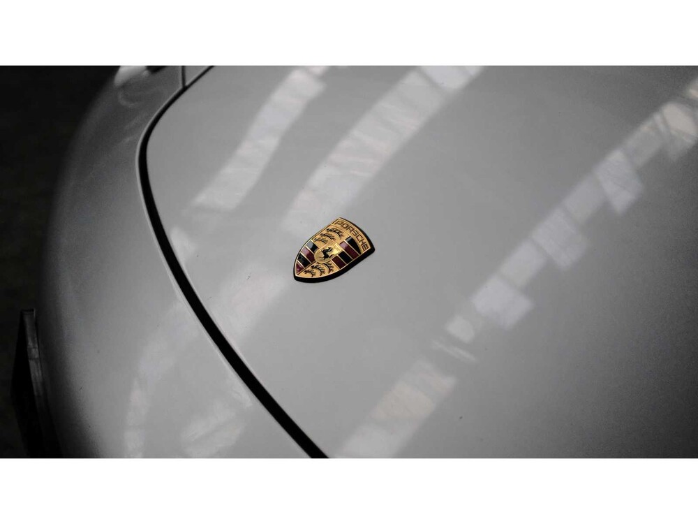 Porsche 911 Carrera Coupe 3.6 997 325pk 2004 Youngtimer