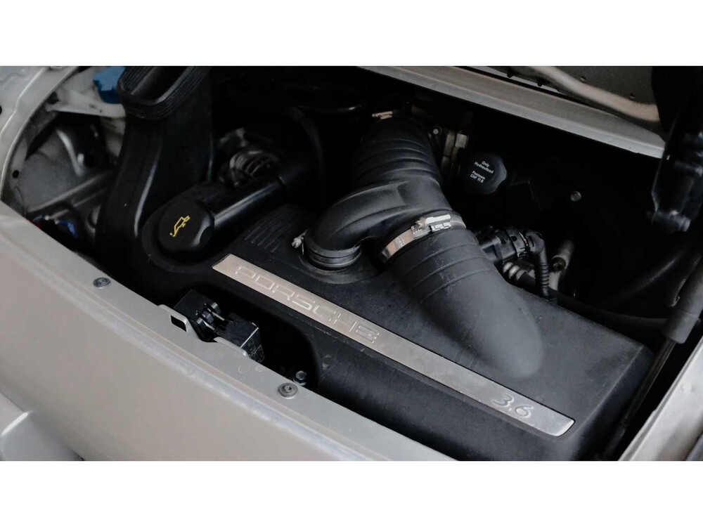 Porsche 911 Carrera Coupe 3.6 997 325pk 2004 Youngtimer