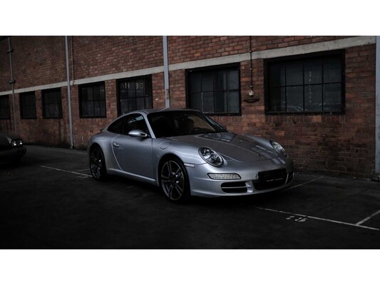 Porsche 911 Carrera Coupe 3.6 997 325pk 2004 Youngtimer