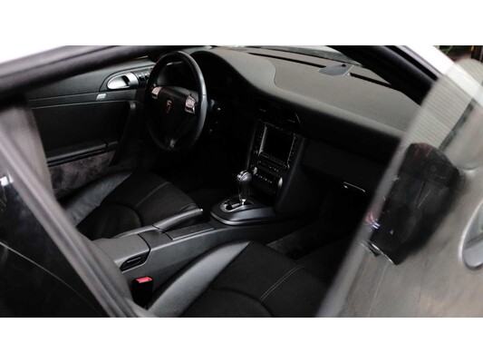 Porsche 911 Carrera Coupe 3.6 997 325pk 2004 Youngtimer