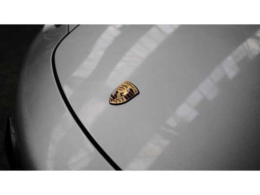 Porsche 911 Carrera Coupe 3.6 997 325pk 2004 Youngtimer
