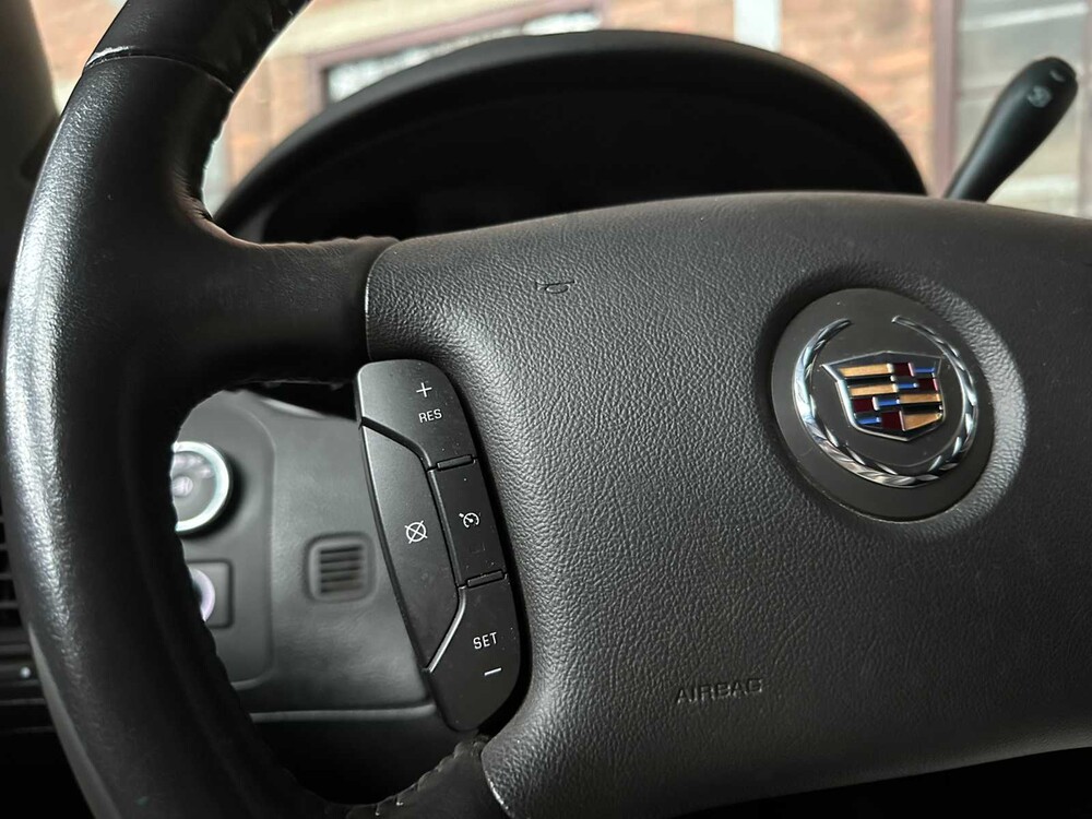 Cadillac Six Door Limousine Superior 6-Deurs Rouwauto 2010