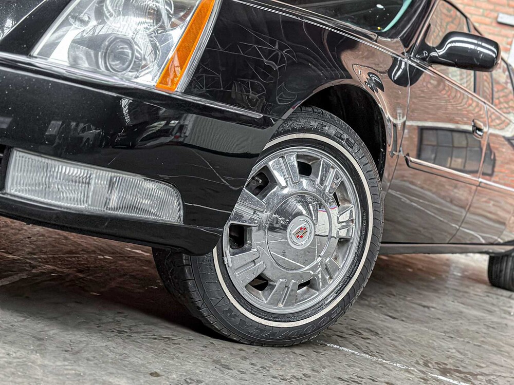 Cadillac Six Door Limousine Superior 6-Deurs Rouwauto 2010