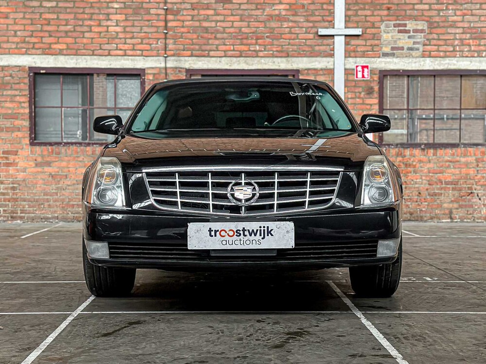 Cadillac Six Door Limousine Superior 6-Deurs Rouwauto 2010