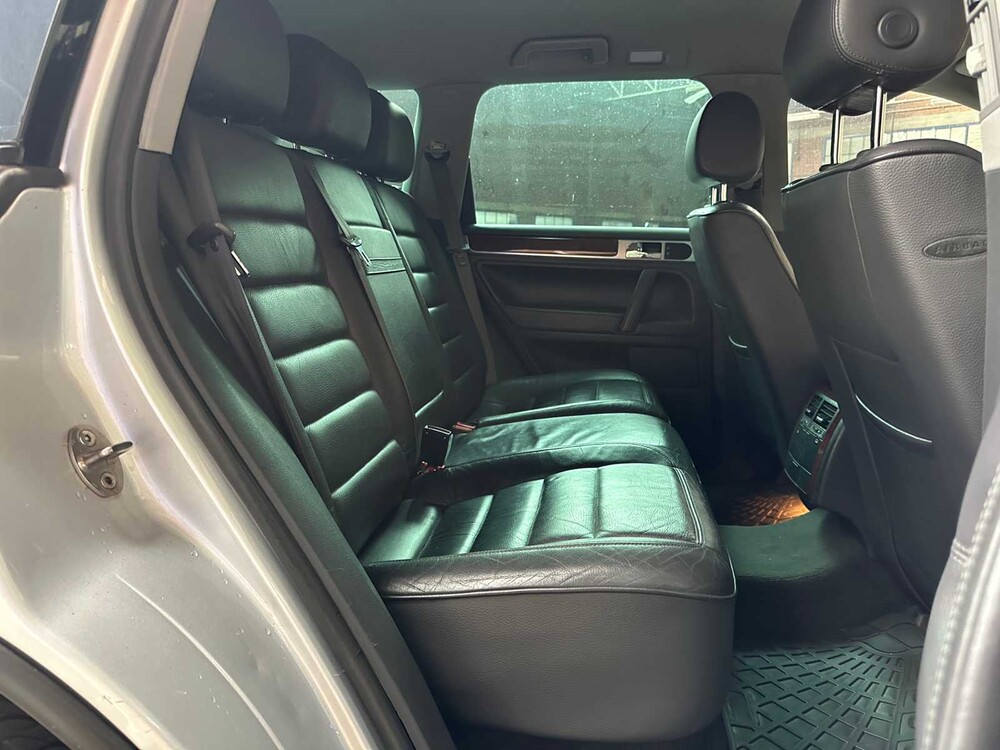 Volkswagen Touareg 3.2 V6 220pk 2003, 07-NG-JJ Youngtimer