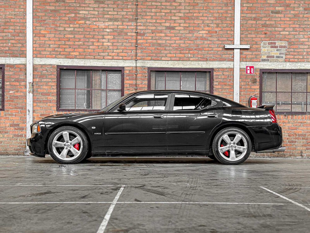 Dodge Charger SRT8 6.1 V8 425PS 2007 Youngtimer